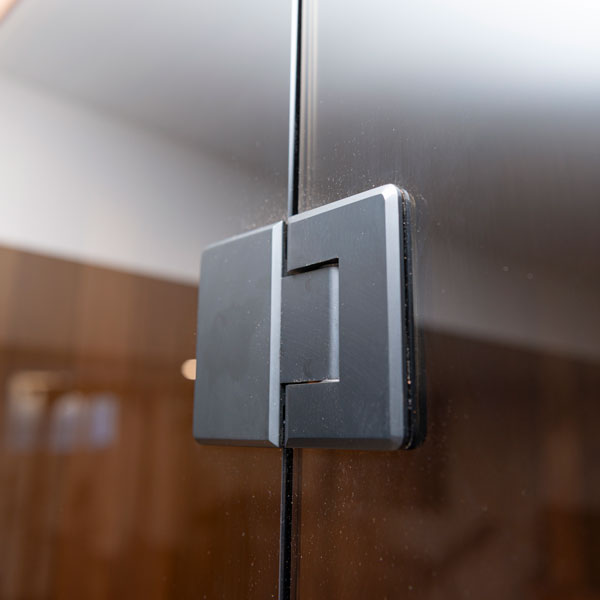 LeisureCraft CT Element Nook Indoor Sauna door handle detail